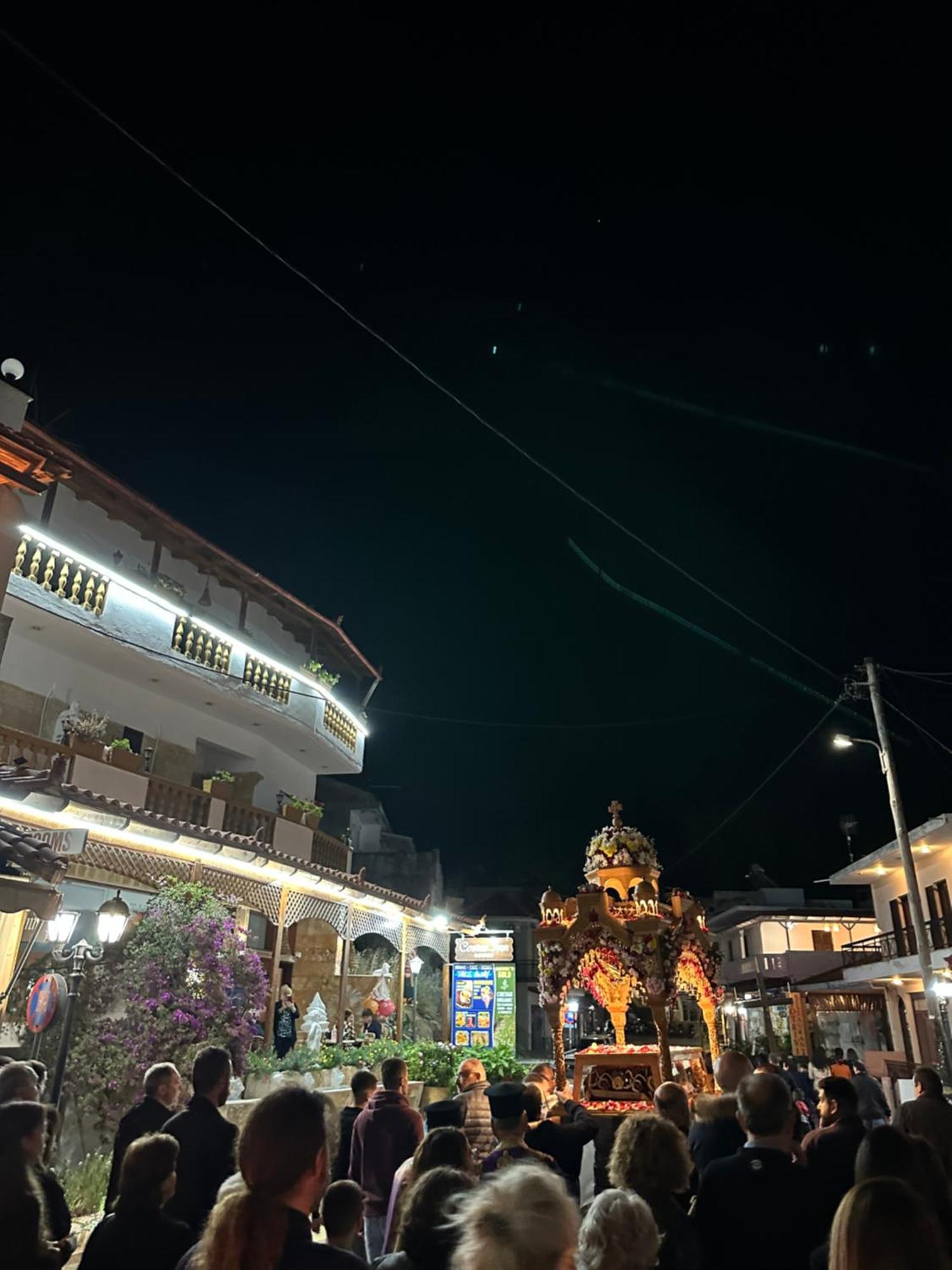 Costas Inn Spilion Bagian luar foto